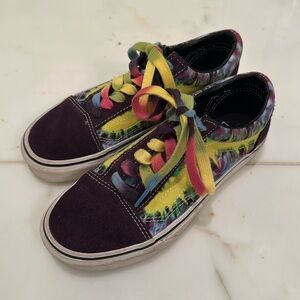 Girl’s Vans Sneakers